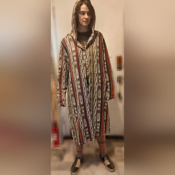 Triangular Animal Print Knit Cardigan - Picture 3 of 6